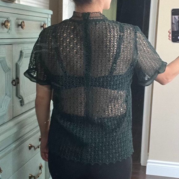 Zara Green Lace overlay short sleeve blouse size medium fits small - Picture 5 of 7